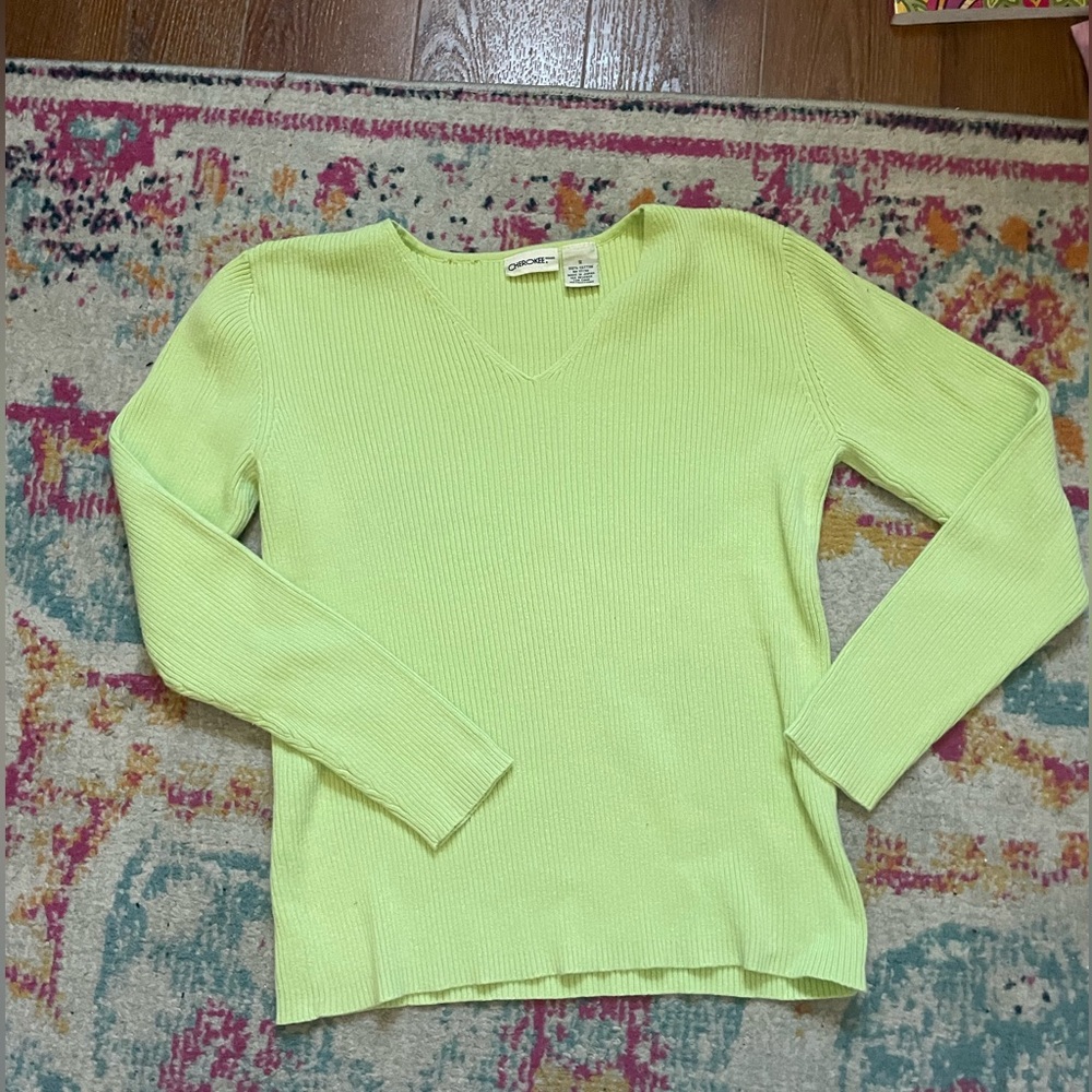 Cherokee green sweater, size small
